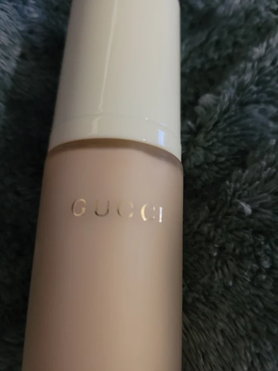Gucci Liquid Foundation - 130W BNWOB