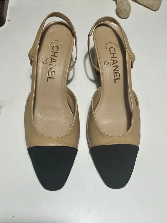 CHANEL Beige and Black Two-Tone Slingback Mules