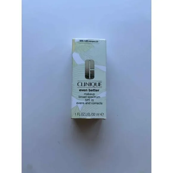 Clinique Even Better Makeup SPF 15 Foundation in WN 125 Mahogany D