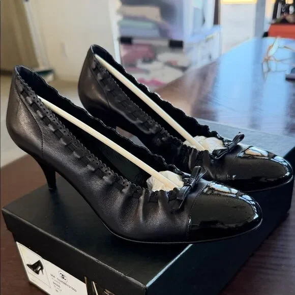 CHANEL Black Patent Leather Heels