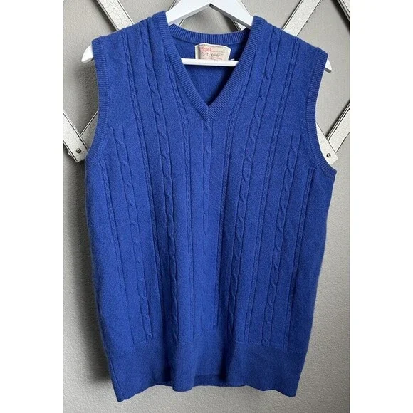 Lord’s by McGeorge of Dumfries Men's Pure Cashmere Sweater Vest Scotland - Blue
