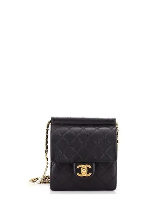 Chanel Pearl Chain Flap Bag Quilted #292110C29B