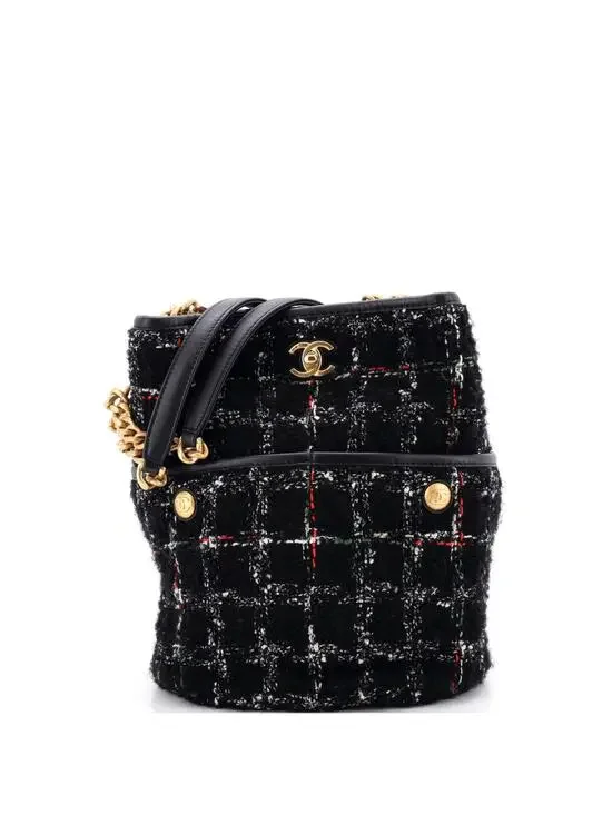 Chanel Cc Turnlock Chain Bucket Tote #277221C40B