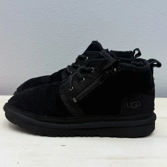 Ugg Black Suede Neulmel Zip Ankle Boots Size 4