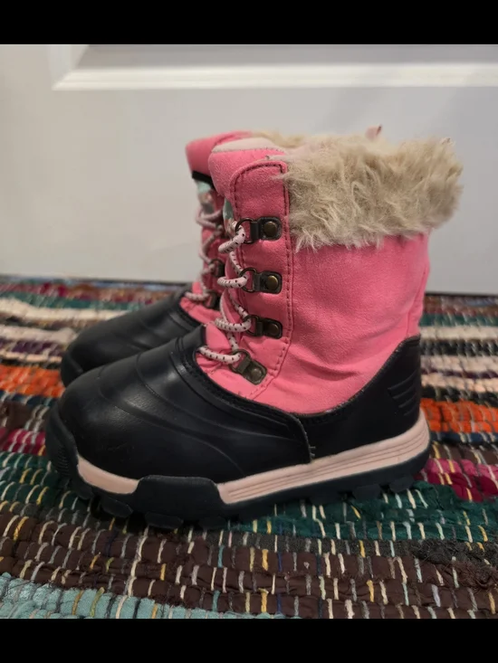 Carter's Komet-G snow boots