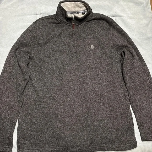 Men's Grey Izod quarter zip sweater Size Large