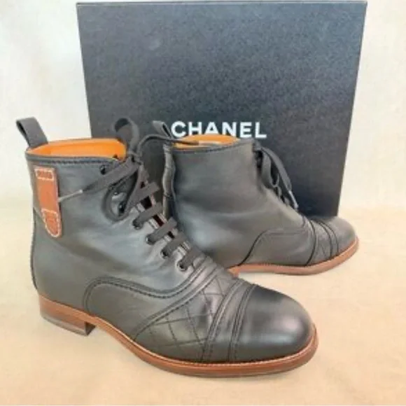 CHANEL 2014 BLACK QUILTED LEATHER MOTORCYCLE BOOTS- SIZE 39