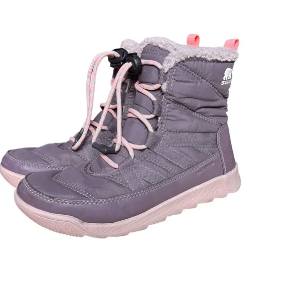 Sorel Whitney II Short Lace Winter Boots in Purple - Big Kids Sz 3