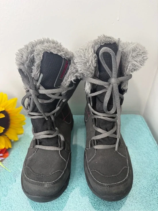 Columbia Ice Maiden Lace II BY1331-011 Winter Boot Girl's Size 1