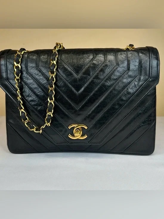CHANEL Rare Early‑80s Chevron Lambskin Turnlock Envelope Bag 24K Gold‑Plated