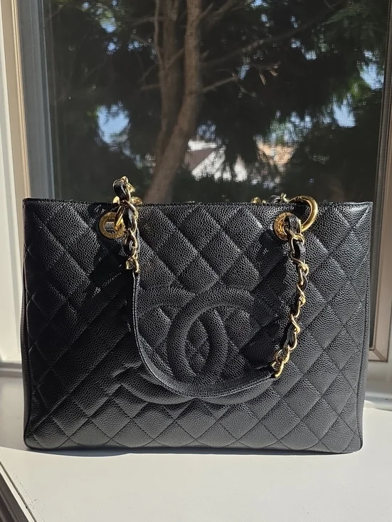 Excellent Chanel GST Grand Shopping Black Caviar Leather Tote & Gold Hardware