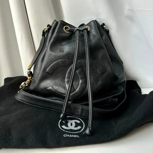 Chanel Vintage Caviar Drawstring Bucket Bag Black Leather Gold Hardware