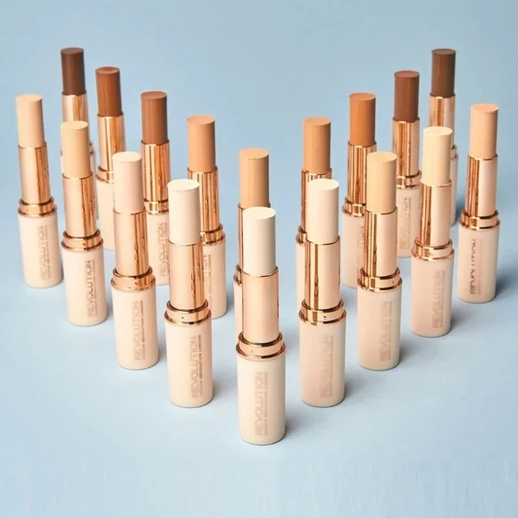 Makeup Revolution Beauty Fast Base Stick Foundation Travel Easy‎ Clean Beauty F6