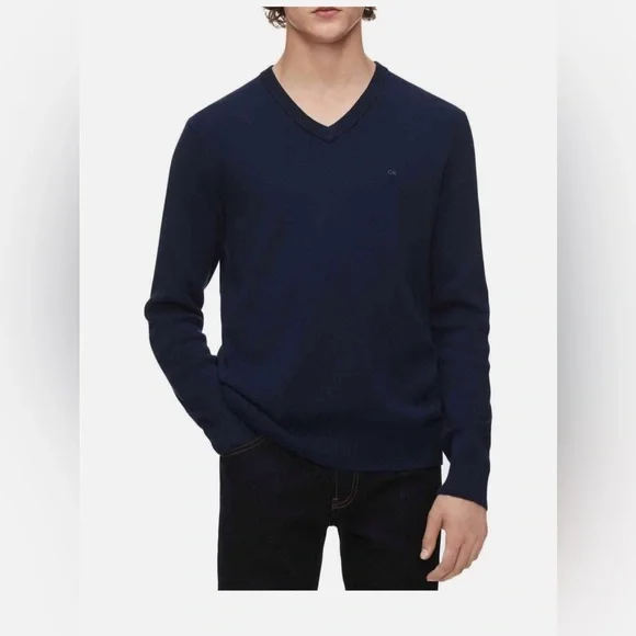Calvin Klein Men's Ribbed V-Neck Sweater (Navy / Size L)