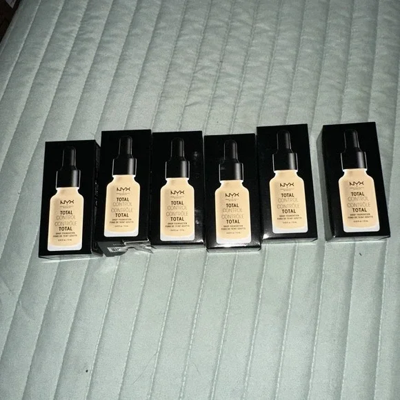 NYX Total Control Drop Foundation Box of 6 Color TCDF07 Natural 0.43 oz‎ NEW