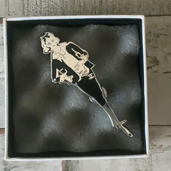 Rare CHANEL Silver Mademoiselle Brooch Pin 03P CHANEL