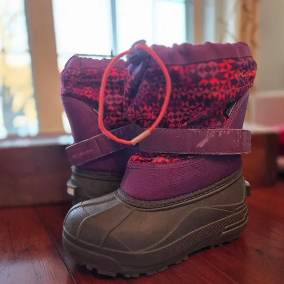 Girls Columbia Powderbug Boots Size 13