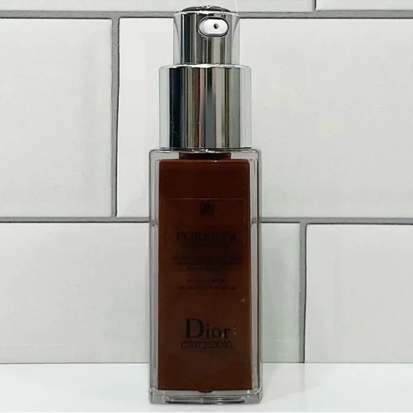 Dior 9N Neutral Dark Forever Skin Glow Foundation .67oz