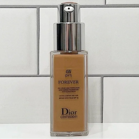 Dior 4W Warm Medium (041) Forever Foundation .67oz