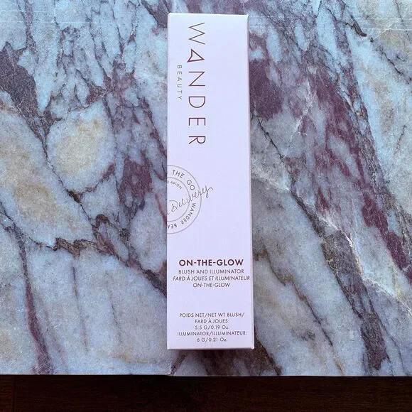 Wander Beauty On-the-Glow Blush and Illuminator - Strawberry Fields/Nude Glow