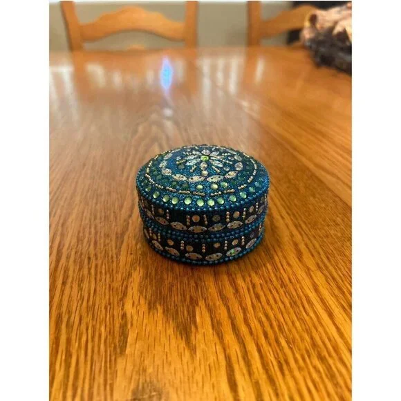 Vintage Ornate Small Jeweled & Beaded Trinket~Ring~Pill Box 2