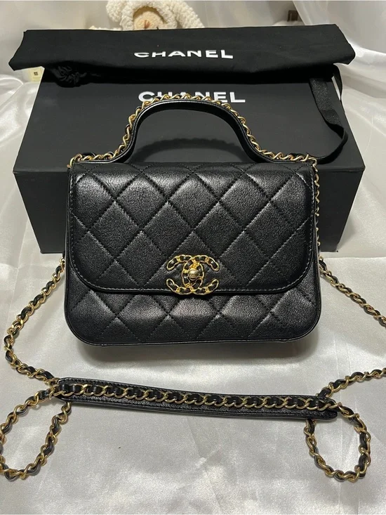 CHANEL Black Quilted Top-Handle Shoulder Bag with Gold Chain