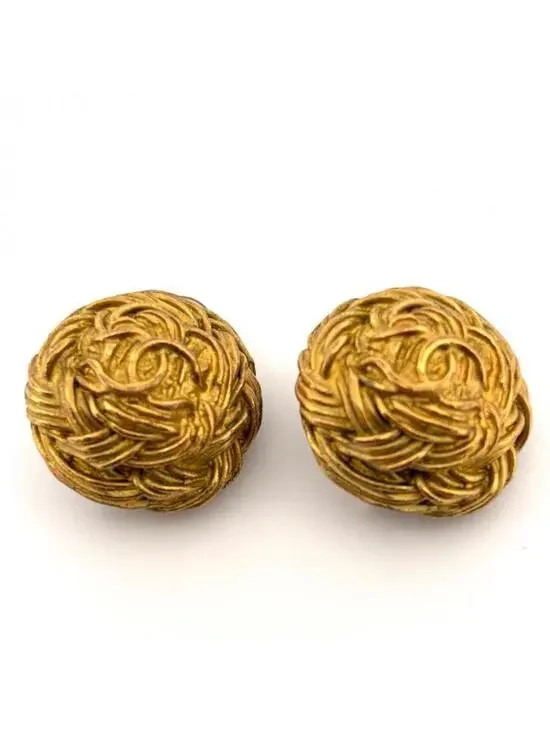 Chanel Cc Logo Clip-On Earrings Metal #247074C57B