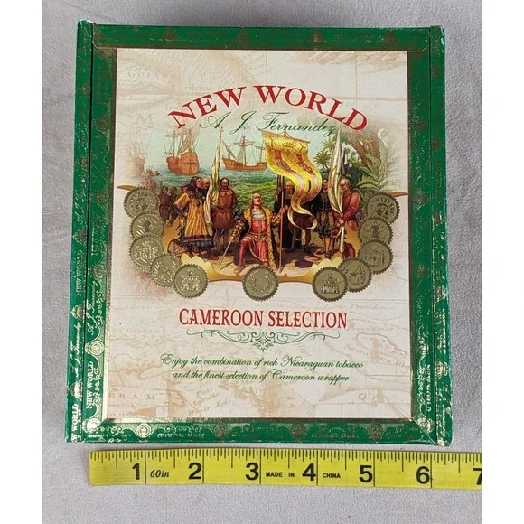 New World Cameroon Select‎ Empty Box Storage Man Cave Jewelry Trinket