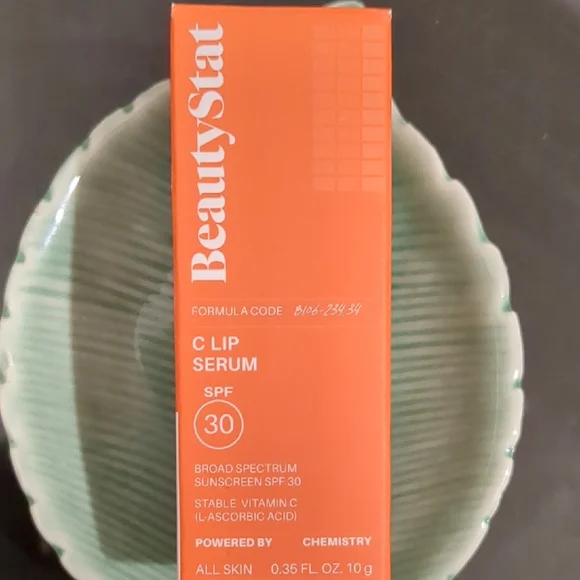 C Lip Serum