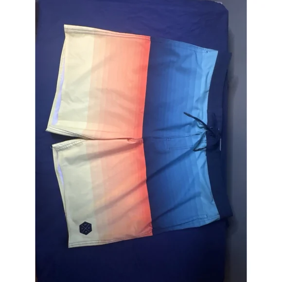 No Boundaries Men’s Board Shorts Size 42 Blue Orange Sunset Ombre Swim Trunks