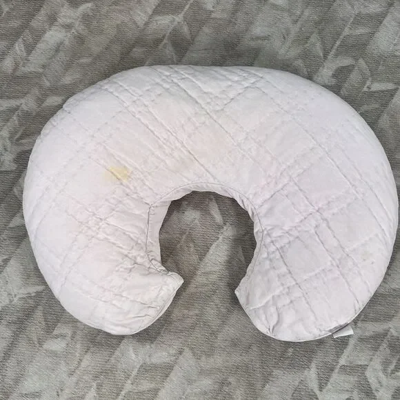 Boppy‎ Nursing Pillow Original Support Pink Ergonomic Baby Feeding Cushion Used