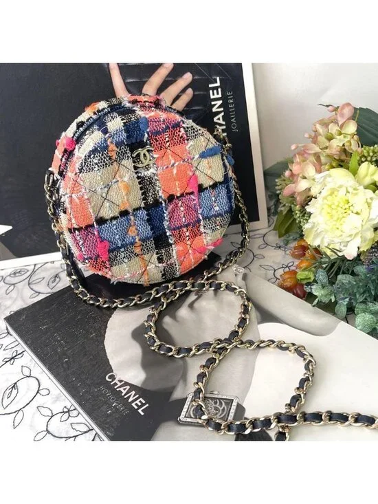 Chanel Round Mini Classic Chain Shoulder