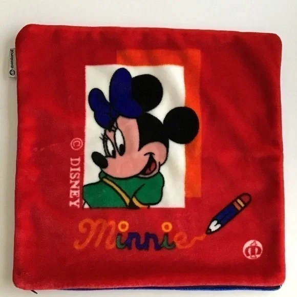 Disney Mickey Minnie Throw Pillow COVER Manterol Spain 18x18