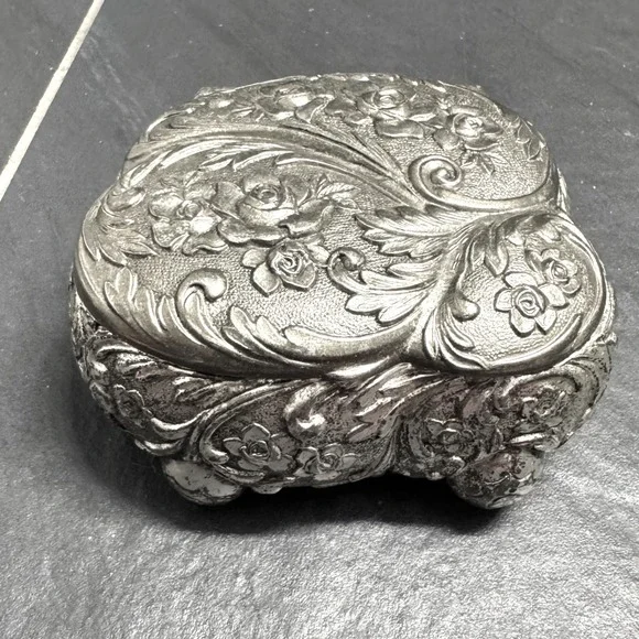 Vintage Silver Tone Footed Jewelry Box Embossed Floral Rose Red Lining Japan