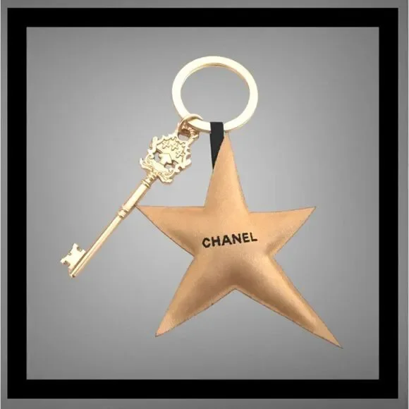 CHANEL KEYCHAIN PRESTIGE KEY CHARM