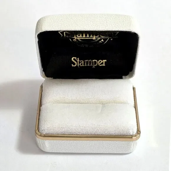 Ring Box branded Stampers Black Hills Gold white pebbled outer, small BOX ONLY