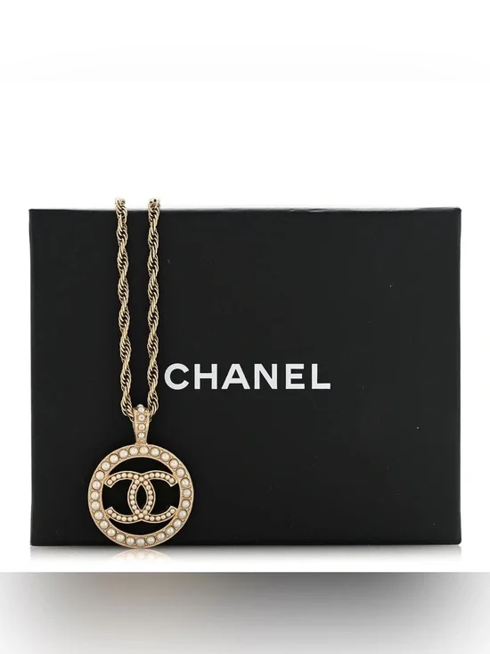 Authentic CHANEL pearl CC pendant long necklace