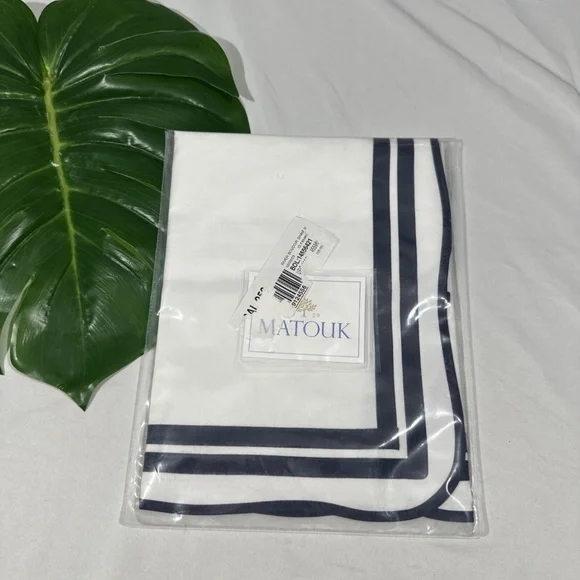 NIB $115‎ Matouk [ Boudoir Sham ] Luca 500TC Cotton in River Navy Blue