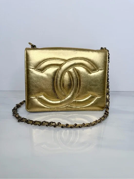 Chanel Vintage Gold Lambskin CC Flap Chain Bag