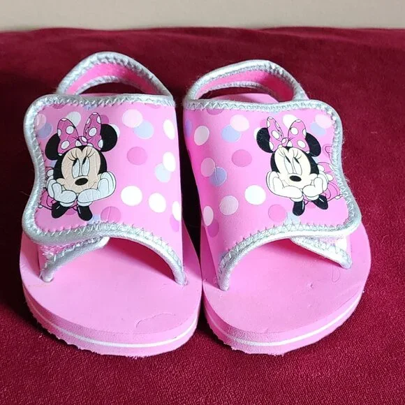 Disney Toddler Minnie Mouse Sandles Size 5/6 New