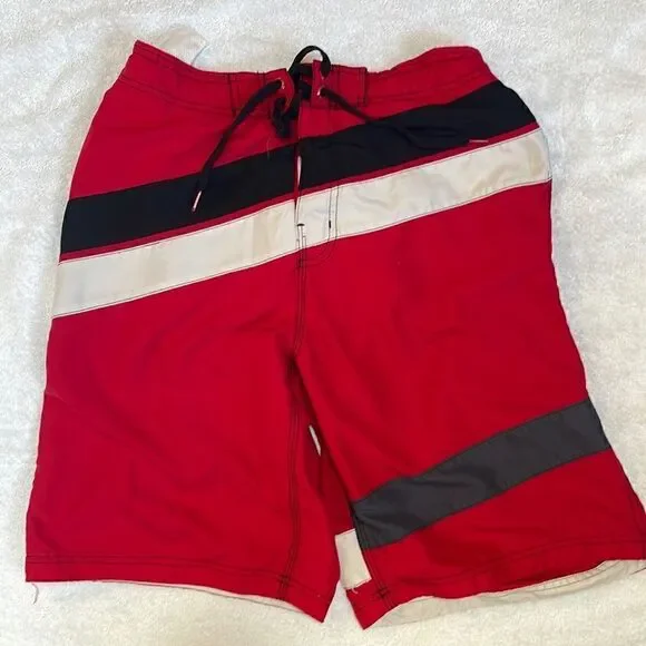 Speedo Mens swim trunks.  Size medium.