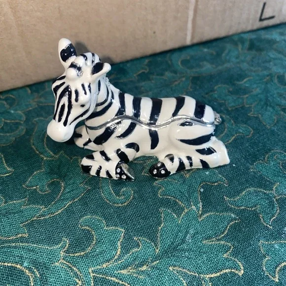 Vintage Enamel Zebra Jewelry /‎ Trinket Box W/ Crystal Jewels