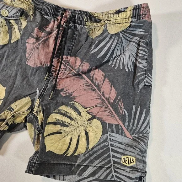 Deus‎ Ex Machina Boardshorts Men's XL Noosa 16