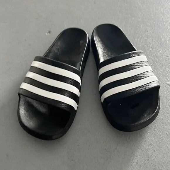 Adidas summer flats