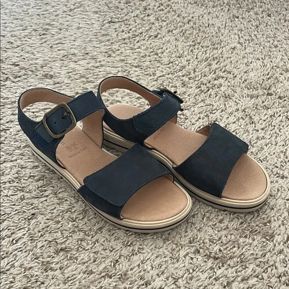 Shuhengel Girls Dark Blue Sandals, EU size 36.