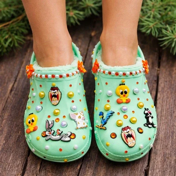 Shoes Sandals Clog Girls Mint Green (Size J3) Bugs‎ Bunny Custom Made