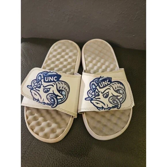 UNC Youth North Carolina Tar‎ Heel Slides Size 4 Unisex Team Pride sandals