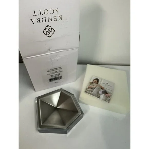 Kendra Scott Antique Silver Plated Geometric‎ Faceted Ring Dish Tray NWT $95