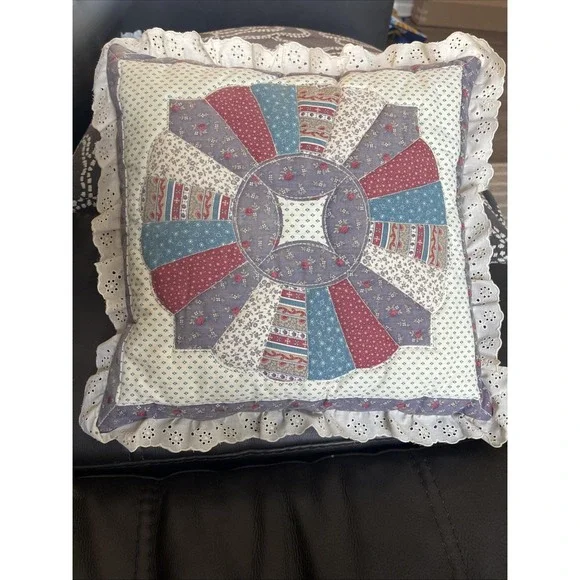 VTG Throw Pillow Handmade Granny's Trunk Quilt Calico Square 18 X 18 Ruffle Lace