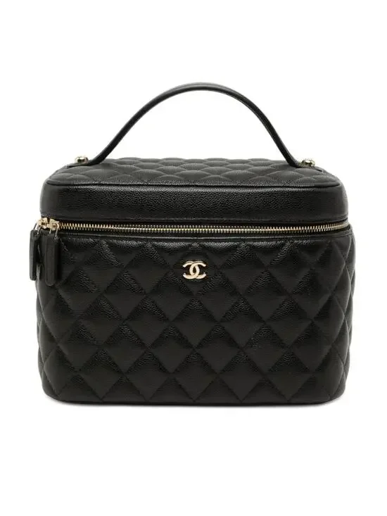 Chanel Medium Cc Quilted Caviar Vanity #290379C28B